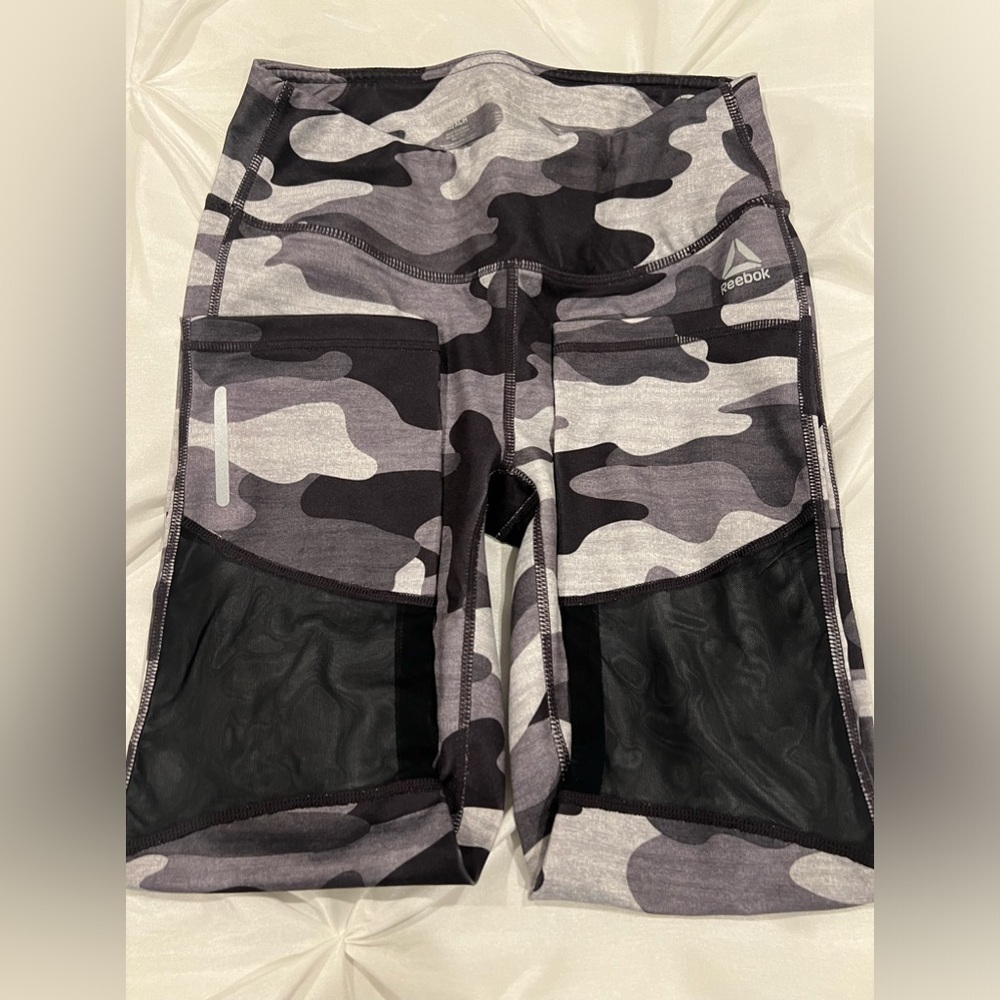REEBOK CAMO WORKOUT PANTS SIZE XS - 2 PACK - Picture 3 of 11